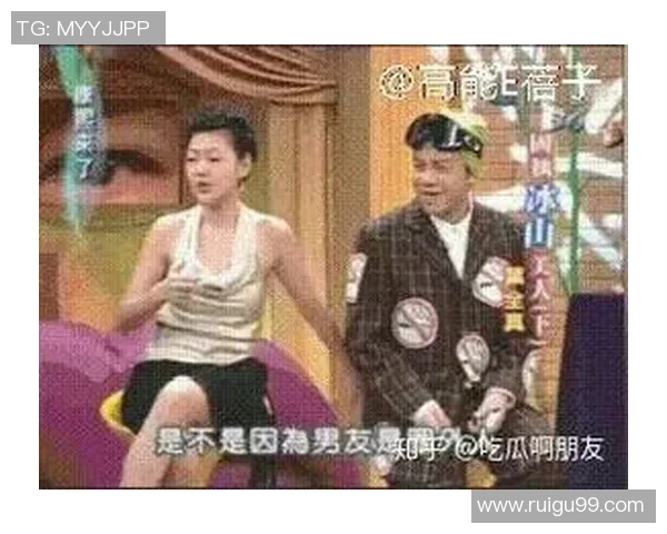 足球明星吃瓜事件视频引发热议网友热情讨论背后真相揭秘