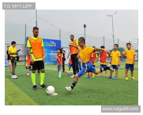 足球明星墙贴图片大全展示让你家居更有运动氛围的创意装饰选择