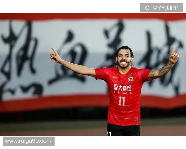 中国足球历史上的传奇人物与时代变迁中的明星球员探讨 中国足球历史上的传奇人物与时代变迁中的明星球员探讨